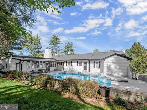 Exterior - 17712 Longdraft Rd, Gaithersburg, MD 20878 photo 19 of 22