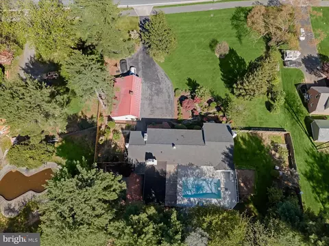 View/Area - 17712 Longdraft Rd, Gaithersburg, MD 20878 photo 2 of 2