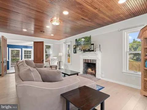 Other - 17712 Longdraft Rd, Gaithersburg, MD 20878 photo 5 of 16