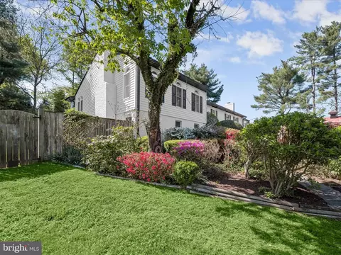 Exterior - 17712 Longdraft Rd, Gaithersburg, MD 20878 photo 2 of 22