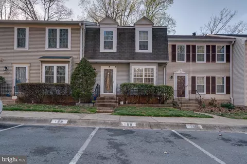 12885 Climbing Ivy Dr, Germantown, MD 20874