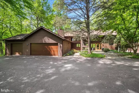 11205 Spur Wheel Ln, Potomac, MD 20854