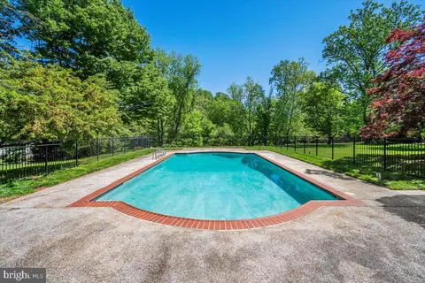 Undisclosed, Potomac, MD 20854 photo 27