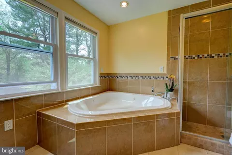 11628 Paramus Dr, North Potomac, MD 20878 photo 33