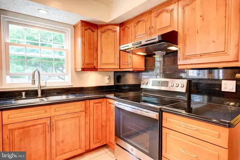 11628 Paramus Dr, North Potomac, MD 20878 photo 21