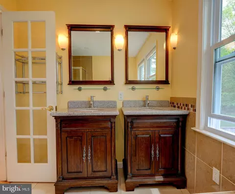 11628 Paramus Dr, North Potomac, MD 20878 photo 35