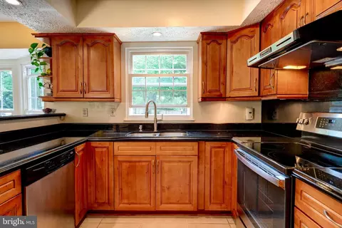 11628 Paramus Dr, North Potomac, MD 20878 photo 23