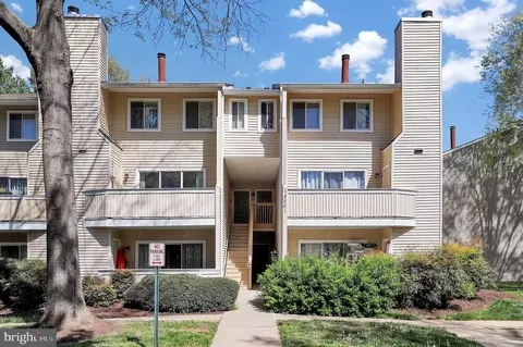 18201 Chalet Dr #11-114, Germantown, MD 20874