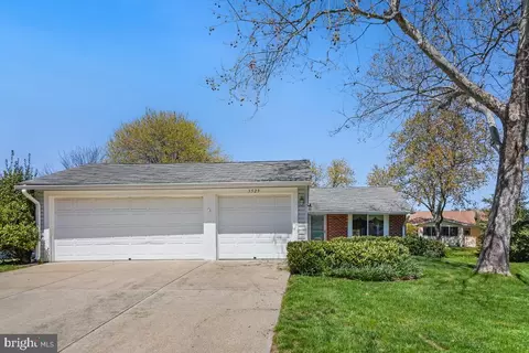 3529 Twin Branches Dr #40-C, Silver Spring, MD 20906 photo 2