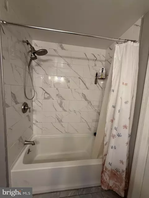 Bath - 14915 Ladymeade Cir, Silver Spring, MD 20906 photo 1 of 1