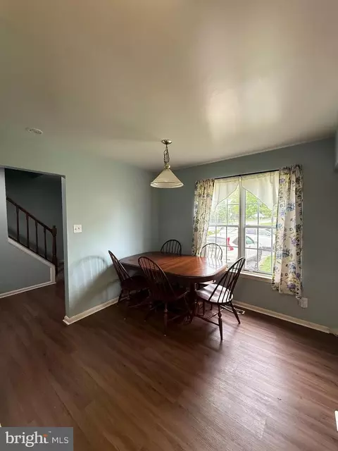 Dining - 14915 Ladymeade Cir, Silver Spring, MD 20906 photo 1 of 1