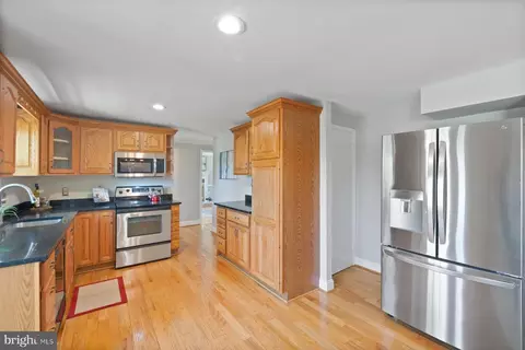 Other - 10009 Durango Dr, Damascus, MD 20872 photo 3 of 12