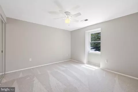 Bedroom - 10009 Durango Dr, Damascus, MD 20872 photo 5 of 8