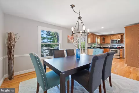 Dining - 10009 Durango Dr, Damascus, MD 20872 photo 2 of 3