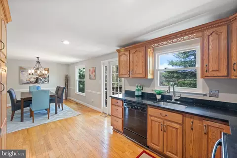 Kitchen - 10009 Durango Dr, Damascus, MD 20872 photo 2 of 2