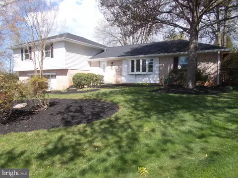 4001 Clover Hill Ter, Olney, MD 20832