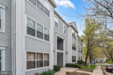 14201 Wolf Creek Pl #9-24, Silver Spring, MD 20906 photo 25