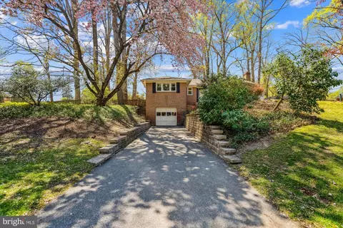 907 Brantford Ave, Silver Spring, MD 20904 photo 4