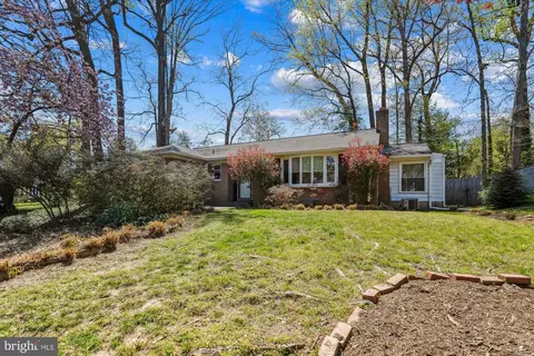 907 Brantford Ave, Silver Spring, MD 20904 photo 2