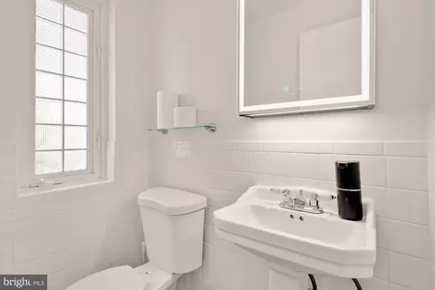 Bath - 1736 Overlook Dr, Silver Spring, MD 20903 photo 1 of 3