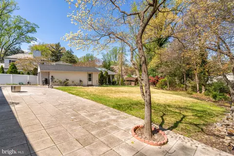 Exterior - 1736 Overlook Dr, Silver Spring, MD 20903 photo 6 of 8