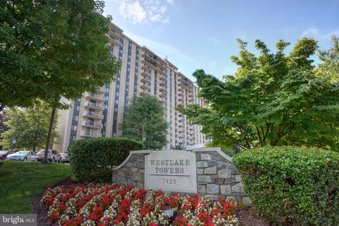 7420 Westlake Ter #607, Bethesda, MD 20817