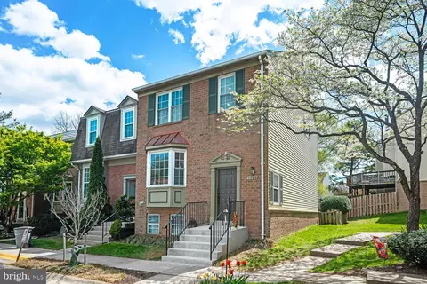 1908 Brightleaf Ct, Silver Spring, MD 20902