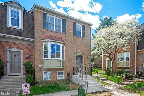 Exterior - 1908 Brightleaf Ct, Silver Spring, MD 20902 photo 2 of 5