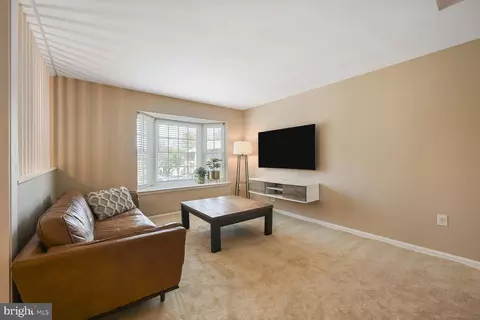 Living - 1908 Brightleaf Ct, Silver Spring, MD 20902 photo 1 of 4