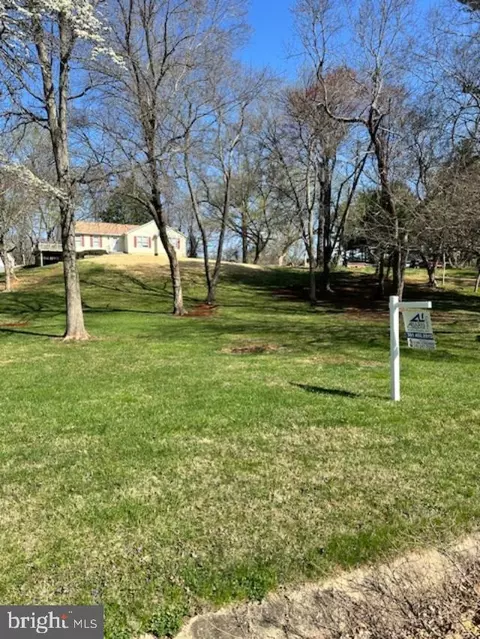 17900 Bowie Mill Rd, Derwood, MD 20855