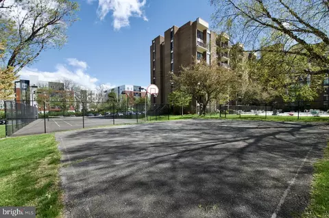 2105 Walsh View Ter #15-302, Silver Spring, MD 20902 photo 26