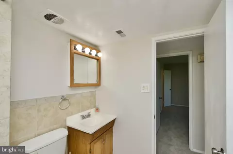 2105 Walsh View Ter #15-302, Silver Spring, MD 20902 photo 15