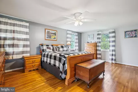 Bedroom - 3109 Birchtree Ln, Silver Spring, MD 20906 photo 1 of 9