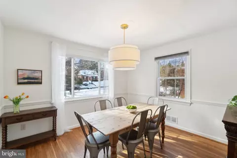 Dining - 201 Franklin Ave, Silver Spring, MD 20901 photo 3 of 3