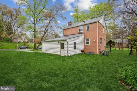 Exterior - 201 Franklin Ave, Silver Spring, MD 20901 photo 5 of 7