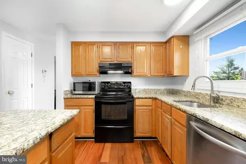 Kitchen - 13220 Schubert Pl, Silver Spring, MD 20904 photo 5 of 7