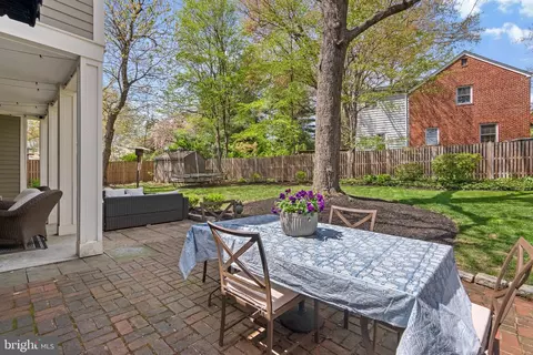 221 Williamsburg Dr, Silver Spring, MD 20901 photo 41