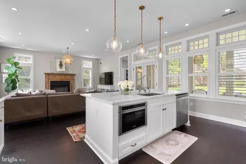 221 Williamsburg Dr, Silver Spring, MD 20901 photo 13