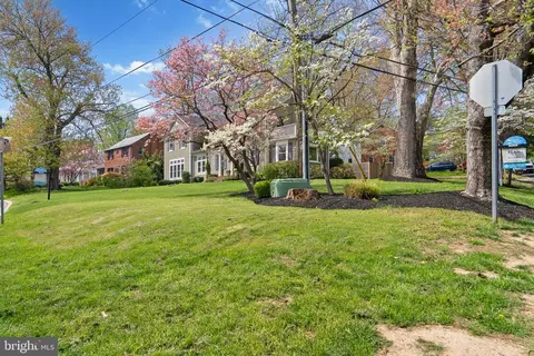 221 Williamsburg Dr, Silver Spring, MD 20901 photo 46