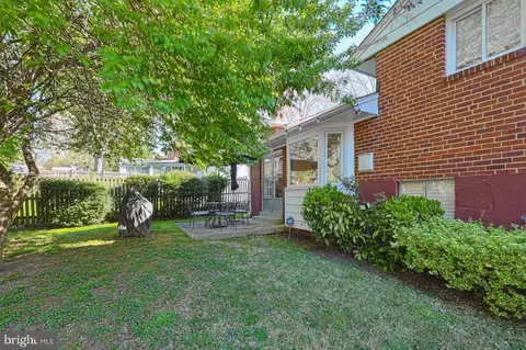 Exterior - 10202 Conover Dr, Silver Spring, MD 20902 photo 6 of 7