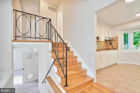 Entry Way - 10202 Conover Dr, Silver Spring, MD 20902 photo 4 of 4