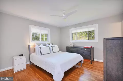 Bedroom - 10202 Conover Dr, Silver Spring, MD 20902 photo 2 of 4