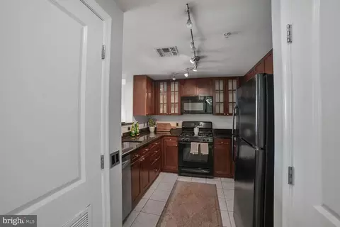 930 Wayne Ave #708, Silver Spring, MD 20910 photo 14