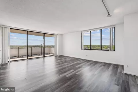 5225 Pooks Hill Rd #1728S, Bethesda, MD 20814