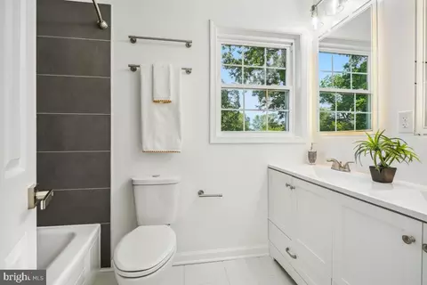 1399 Kimblewick Rd, Potomac, MD 20854 photo 25