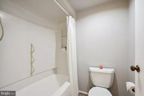 15100 Interlachen Dr #4-522, Silver Spring, MD 20906 photo 24