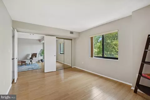 15100 Interlachen Dr #4-522, Silver Spring, MD 20906 photo 17