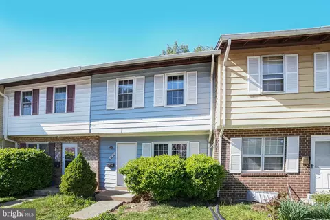 17767 Larchmont Ter, Gaithersburg, MD 20877