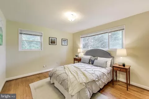 9502 Woodland Dr, Silver Spring, MD 20910 photo 11