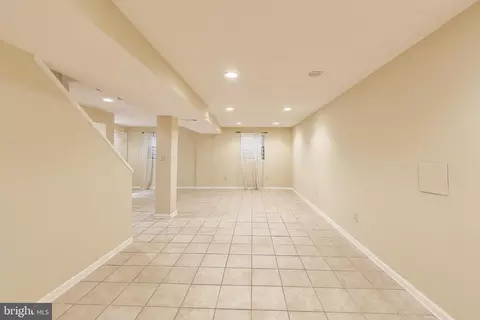 9502 Woodland Dr, Silver Spring, MD 20910 photo 19